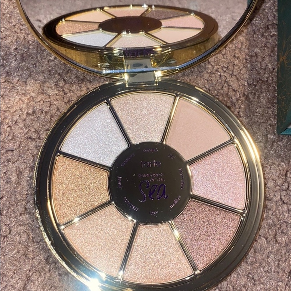 Eyeshadow
